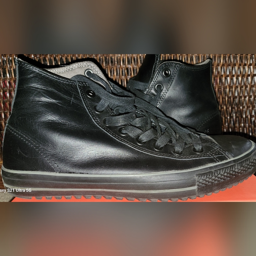 Converse Black Leather High-Tops - Picture 2 of 11